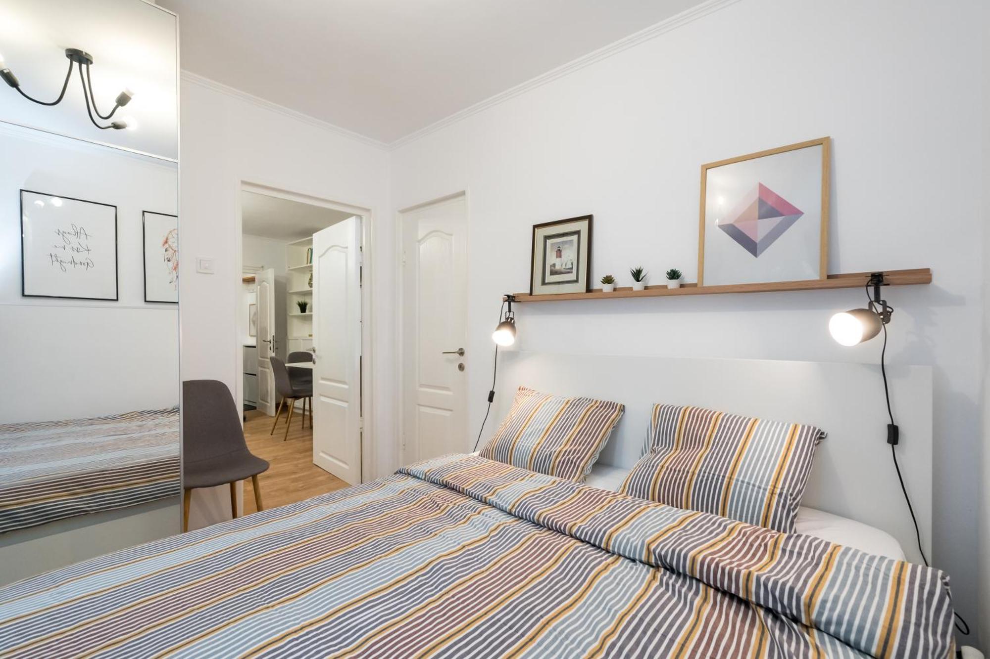 Ultracentral Cozy Apartment Bucarest Exterior foto