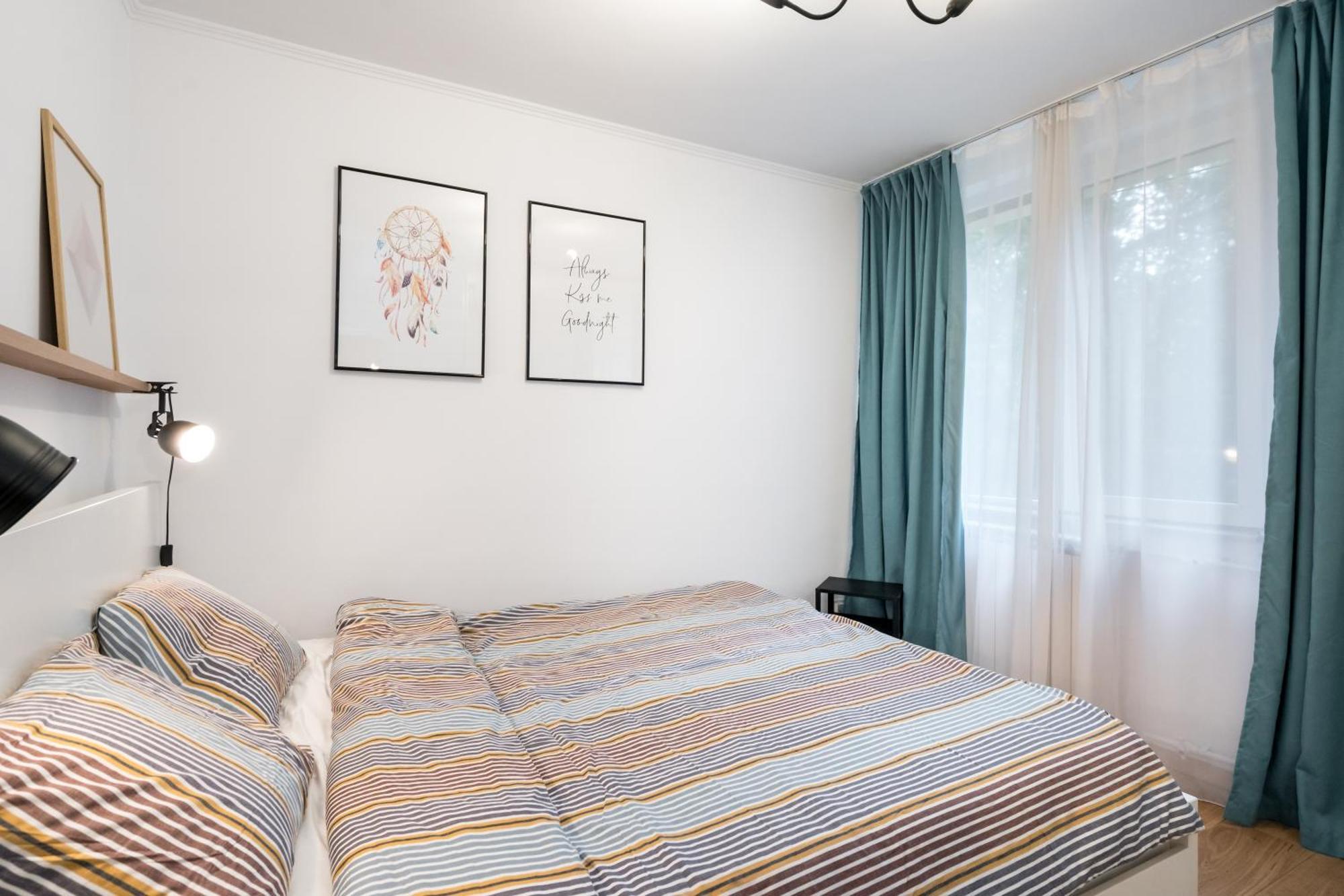 Ultracentral Cozy Apartment Bucarest Exterior foto
